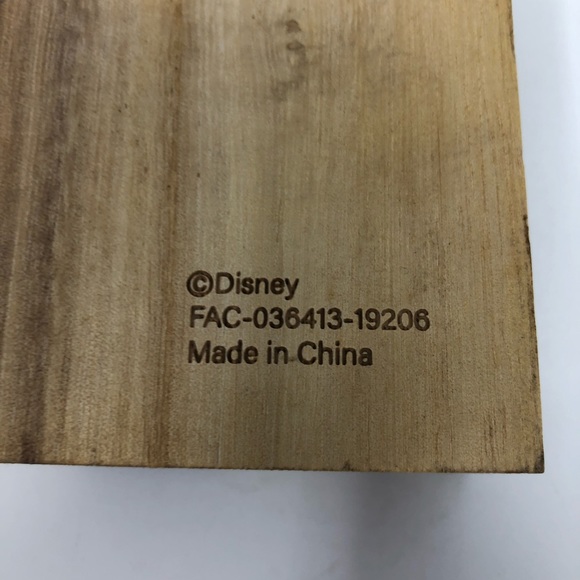 Disney World Passholder Minnie Wooden Coaster Set - Picture 3 of 11